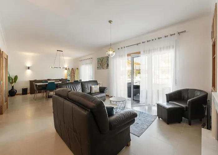 Nazarena Villa
